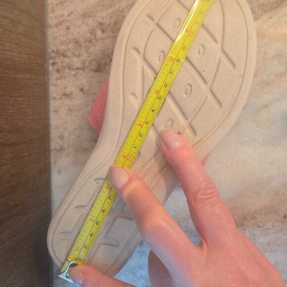 BZEES Smile Wedge slip-on sandals - Picture 6 of 7